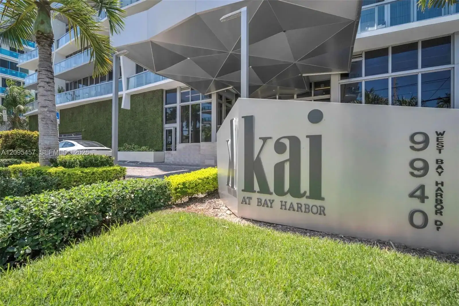 9940 W Bay Harbor Dr, Bay Harbor Islands FL 33154