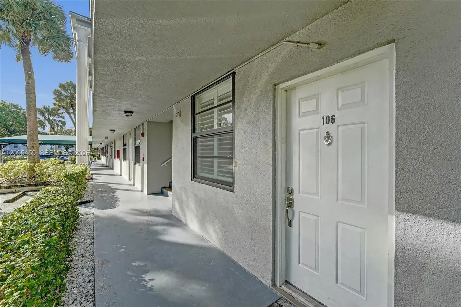 1522 Whitehall Dr # 106, Davie FL 33324 photo 3