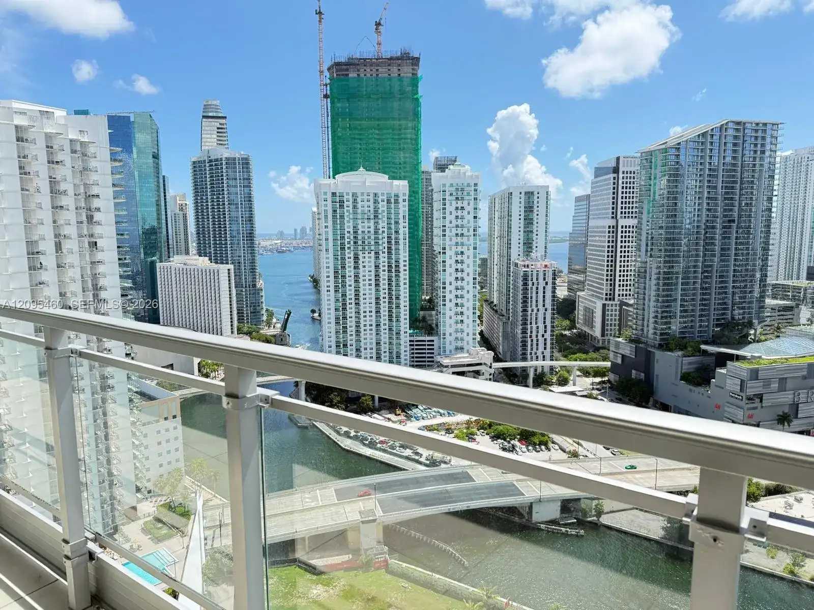 90 SW 3rd St # 3510, Miami FL 33130 photo 2