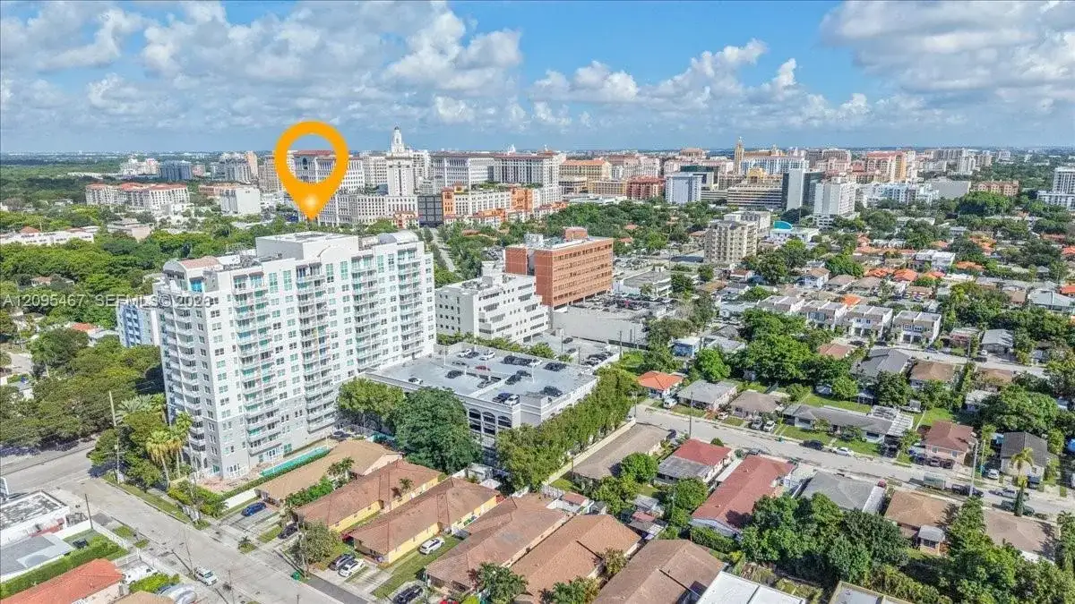 2665 SW 37th Ave # 211, Miami FL 33133 photo 2