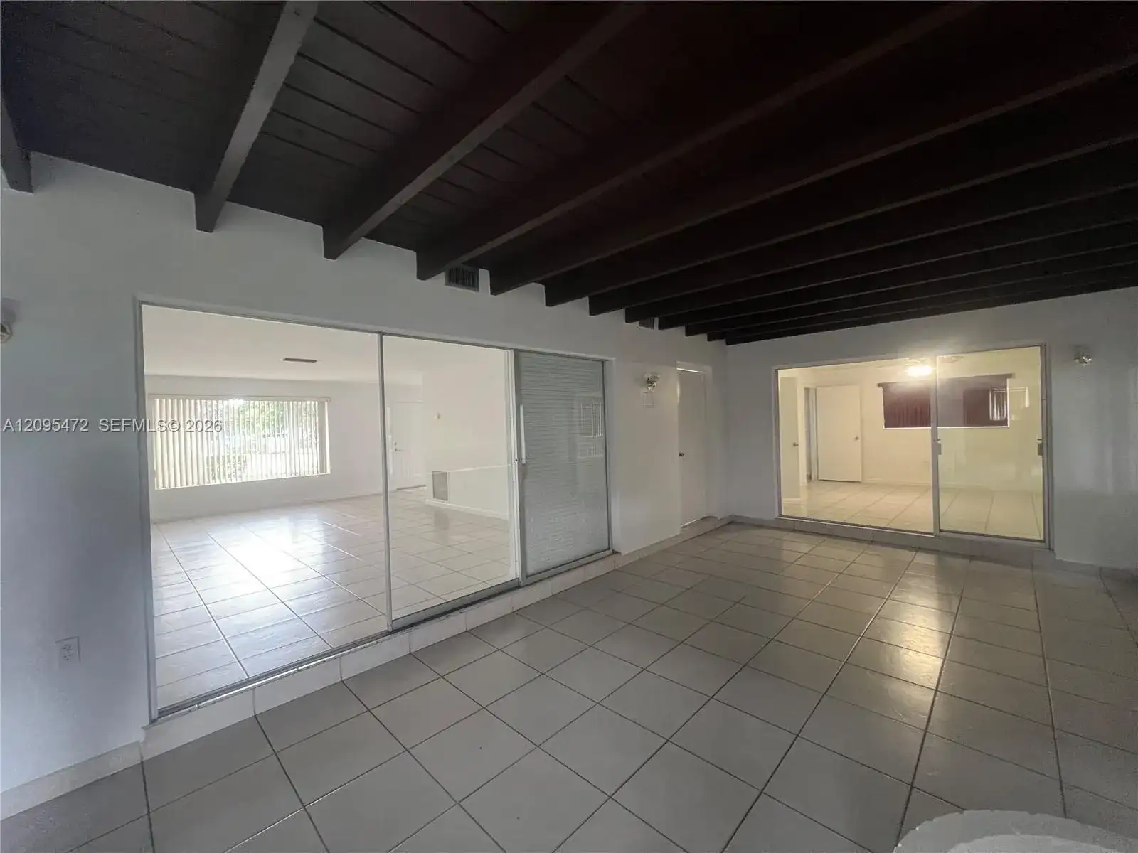 6531 W 8th Ave, Hialeah FL 33012 photo 4
