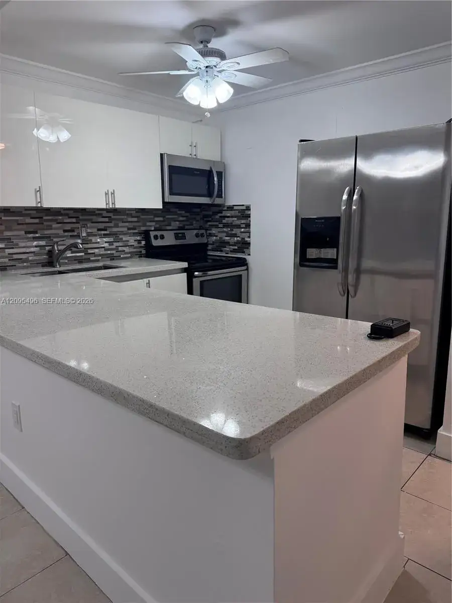 16751 NE 9th Ave # 210, North Miami Beach FL 33162