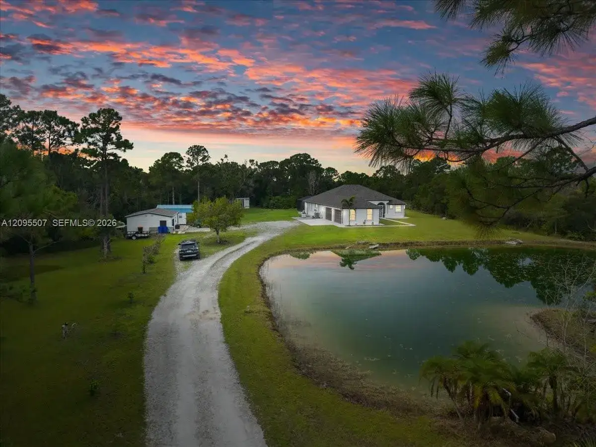 13625 79th St, Fellsmere FL 32948