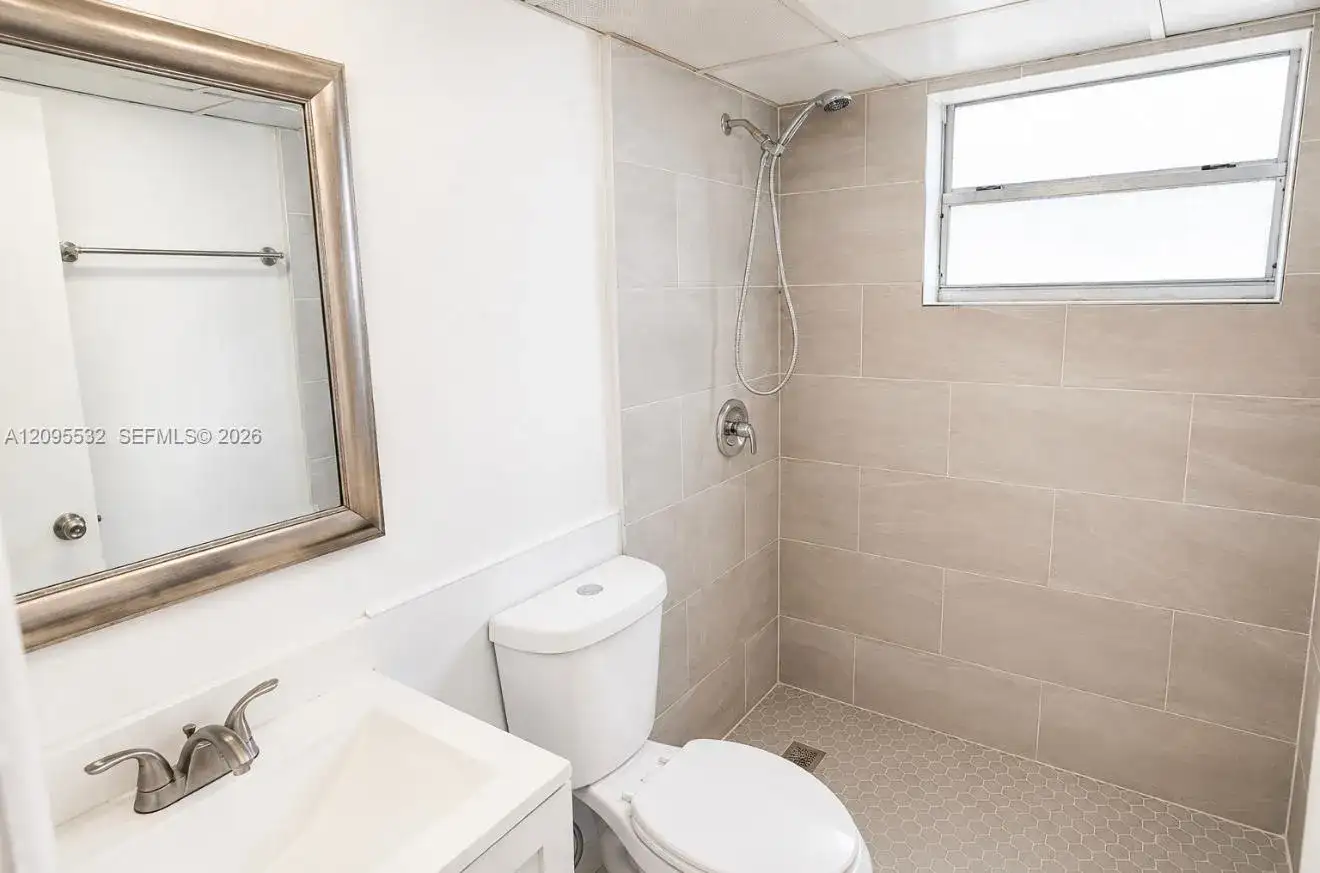 2799 E 4th Ave # 7, Hialeah FL 33013 photo 5