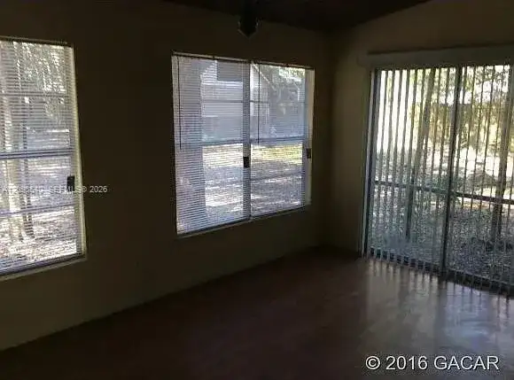 4216 NW 10 Street, Gainesville FL 32609 photo 4