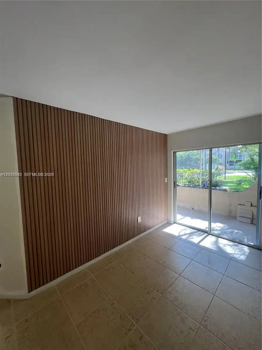 4780 NW 102nd Ave # 11, Doral FL 33178 photo 2