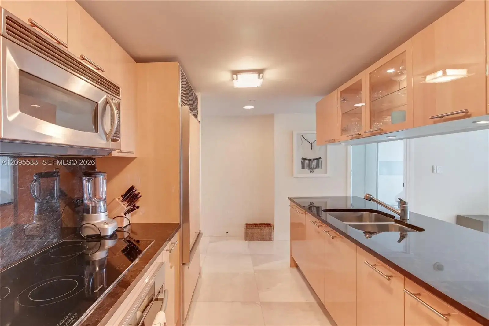 6801 Collins Ave # 1112, Miami Beach FL 33141 photo 4