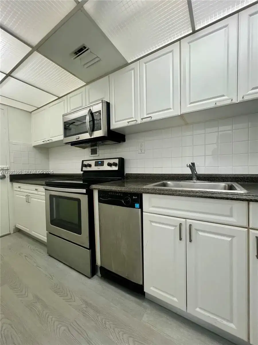 1000 West Ave # 1431, Miami Beach FL 33139 photo 5