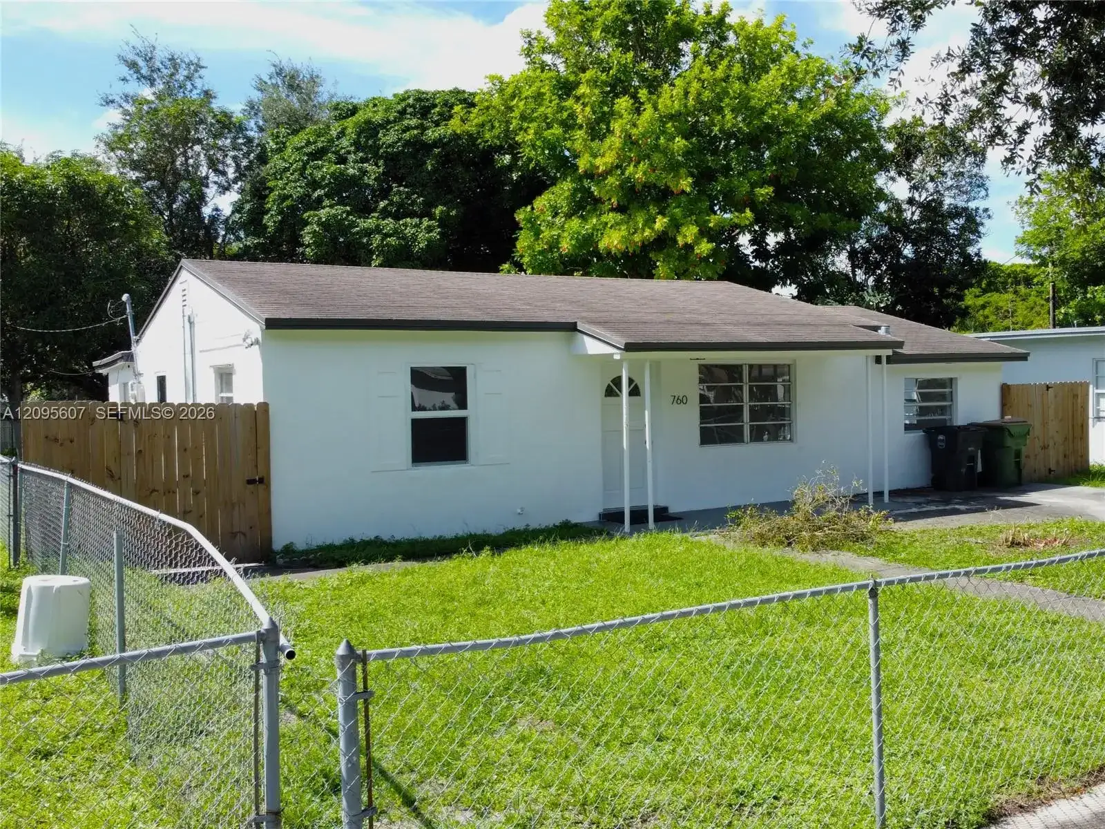 760 NW 126th St, North Miami FL 33168 photo 3
