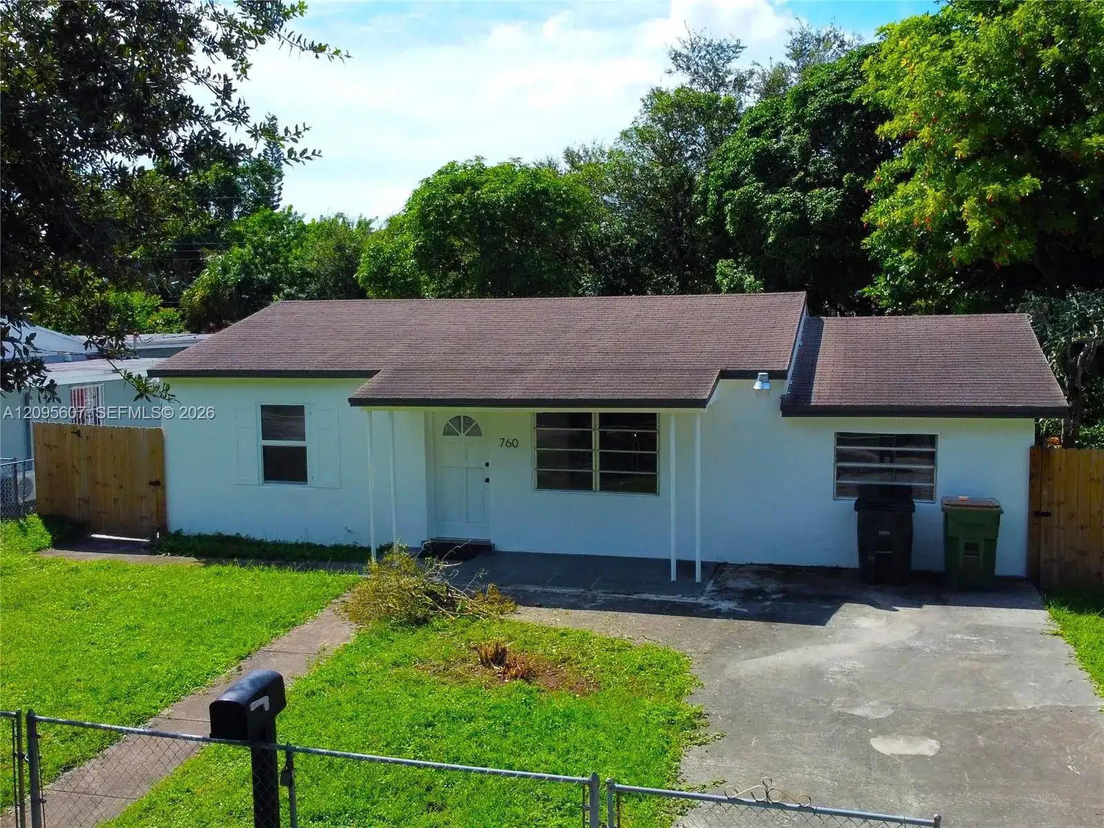760 NW 126th St, North Miami FL 33168 photo 4
