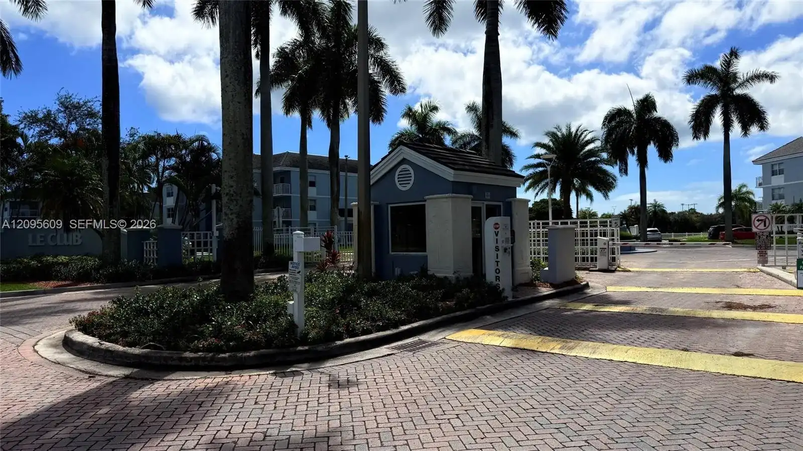8560 SW 212th St # 203, Cutler Bay FL 33189