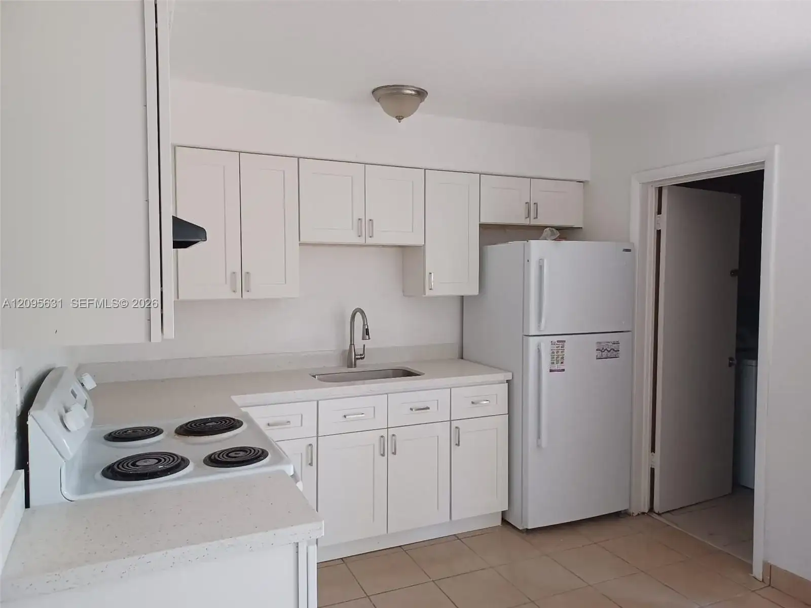 1701 SW 70th Ave, North Lauderdale FL 33068 photo 4