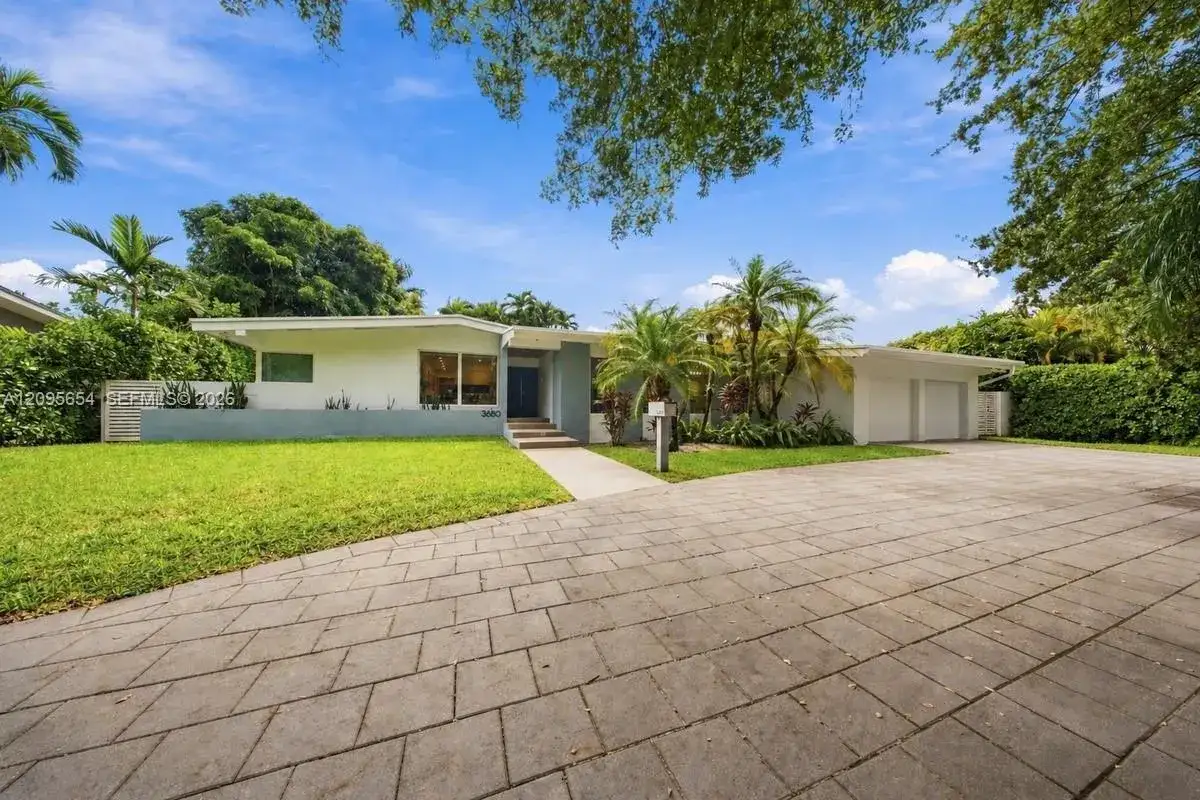 3680 Battersea Rd, Miami FL 33133 photo 2