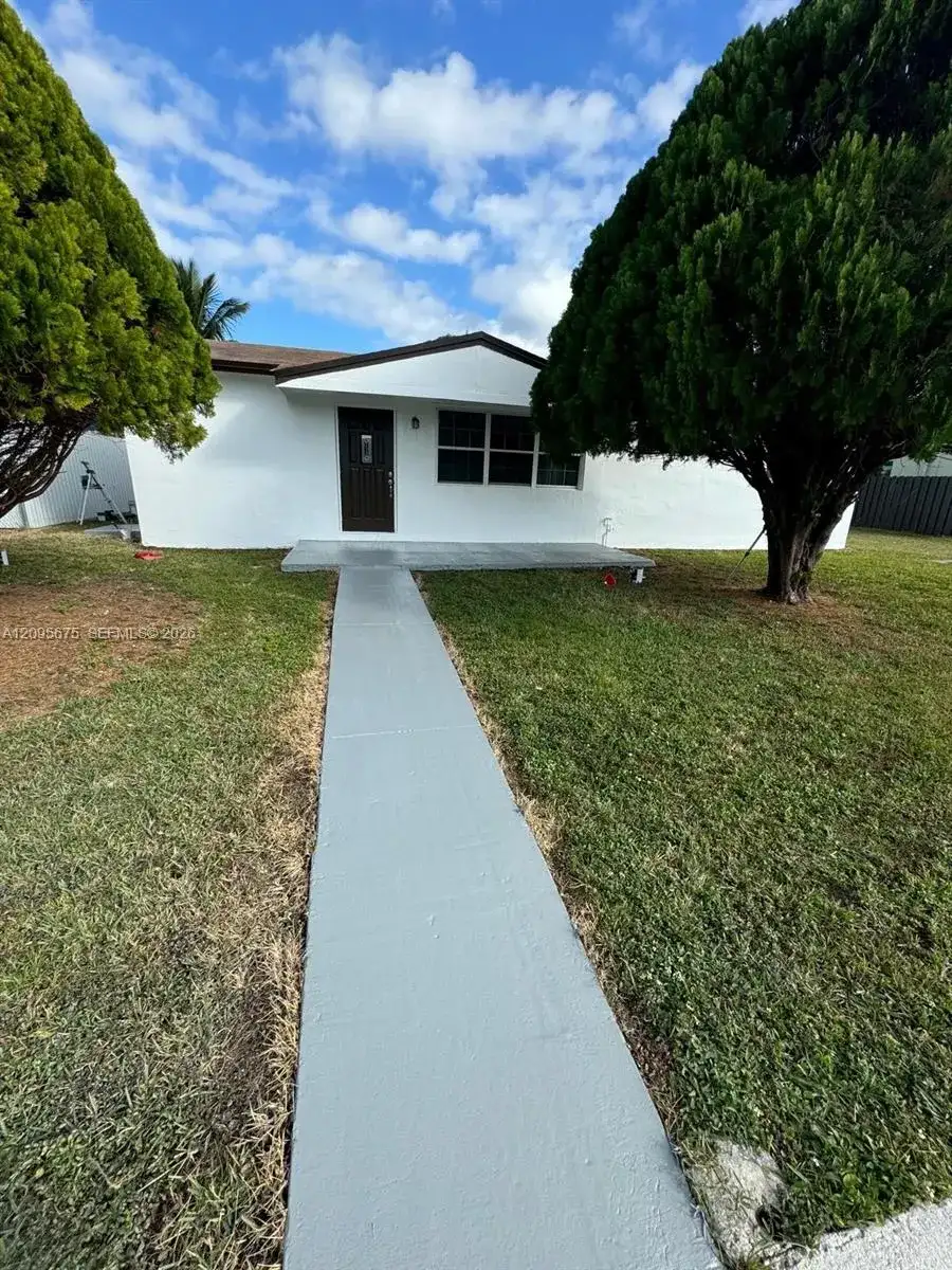 27913 SW 131st Ave, Homestead FL 33032 photo 4