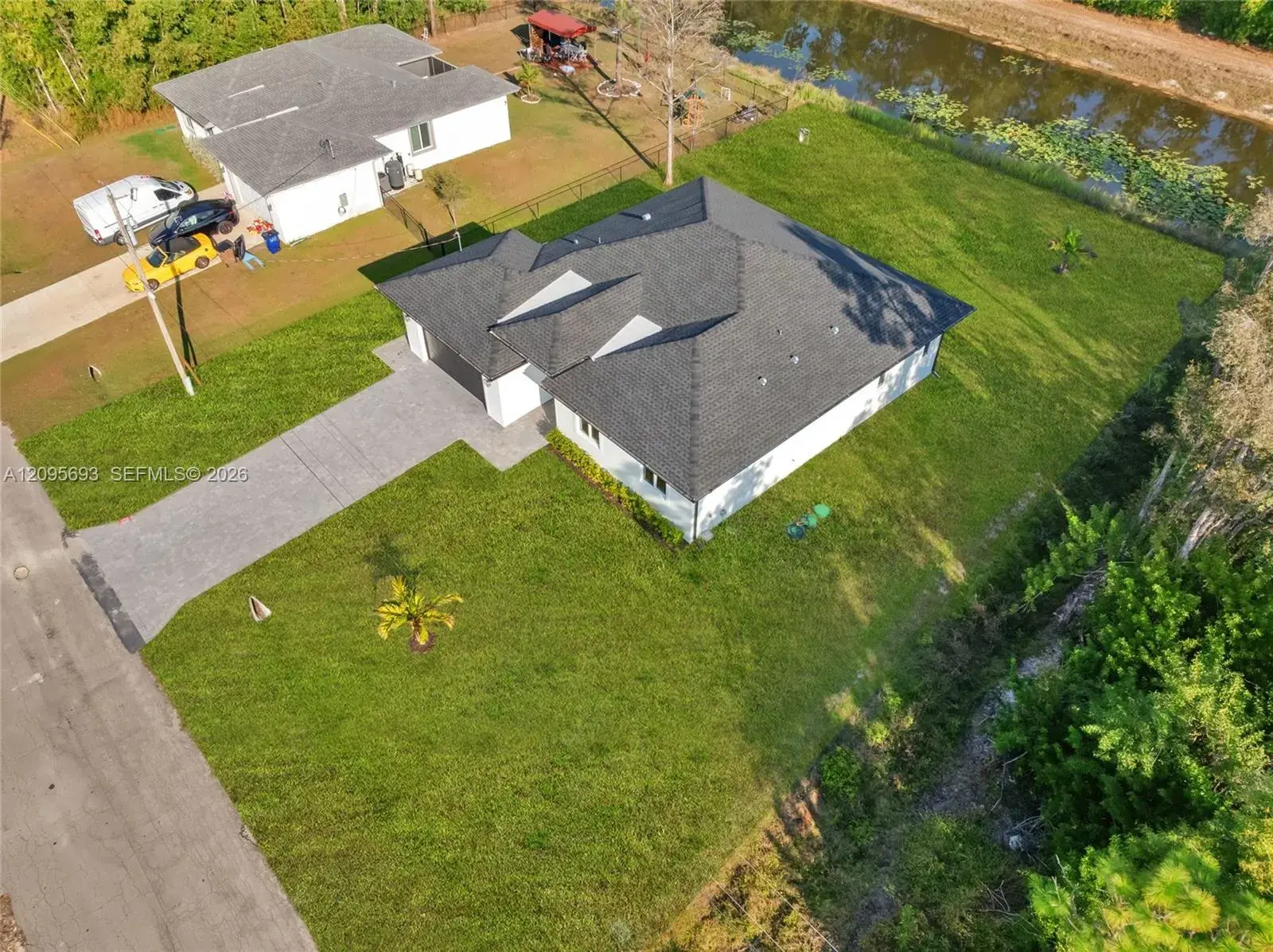 337 Jourferie Rd, Lehigh Acres FL 33974