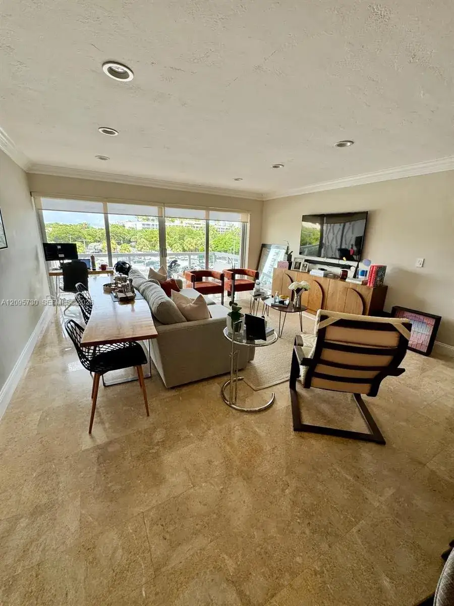 2451 Brickell Ave # 5P, Miami FL 33129