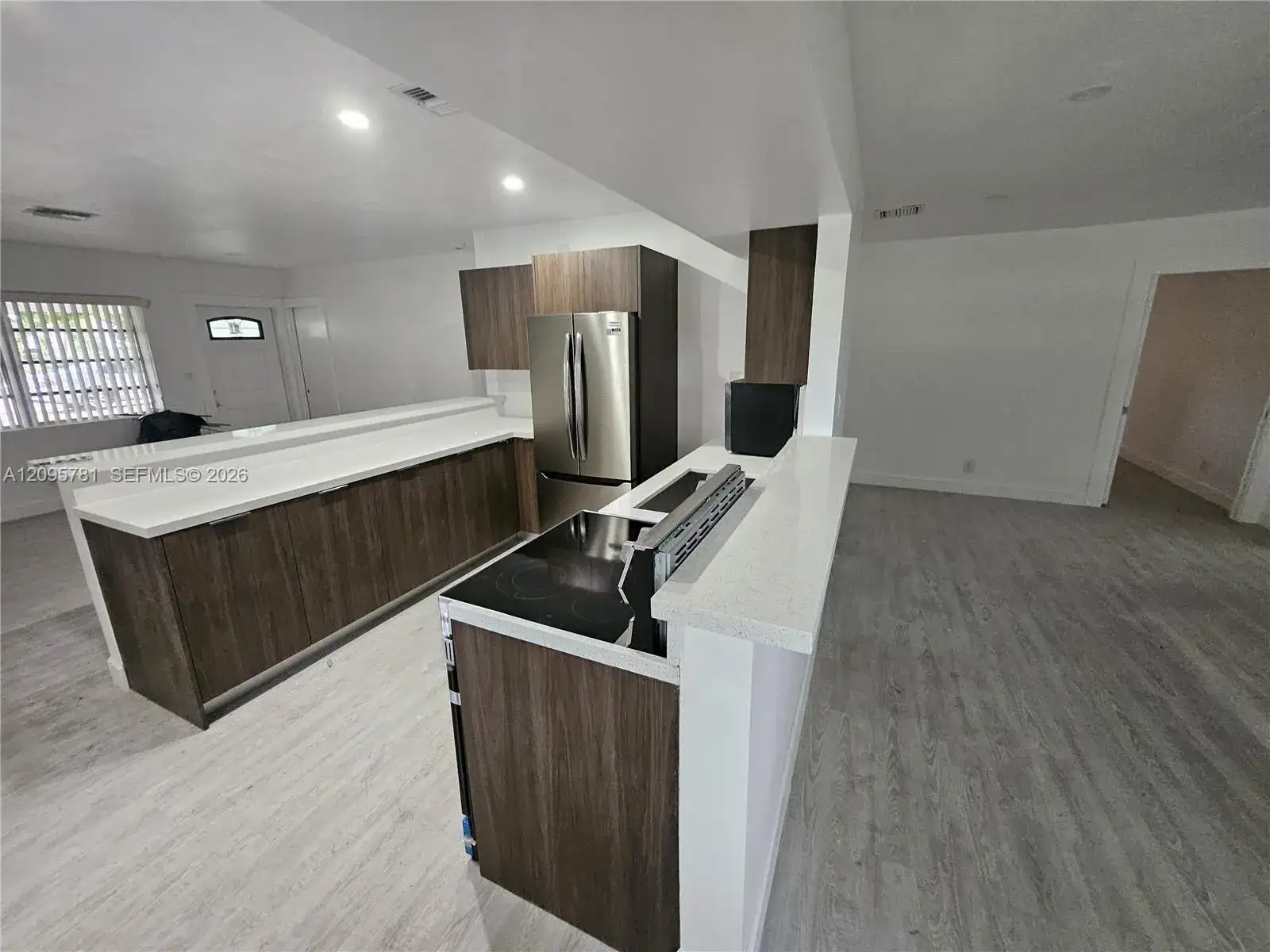 700 NE 7th St, Pompano Beach FL 33060 photo 3
