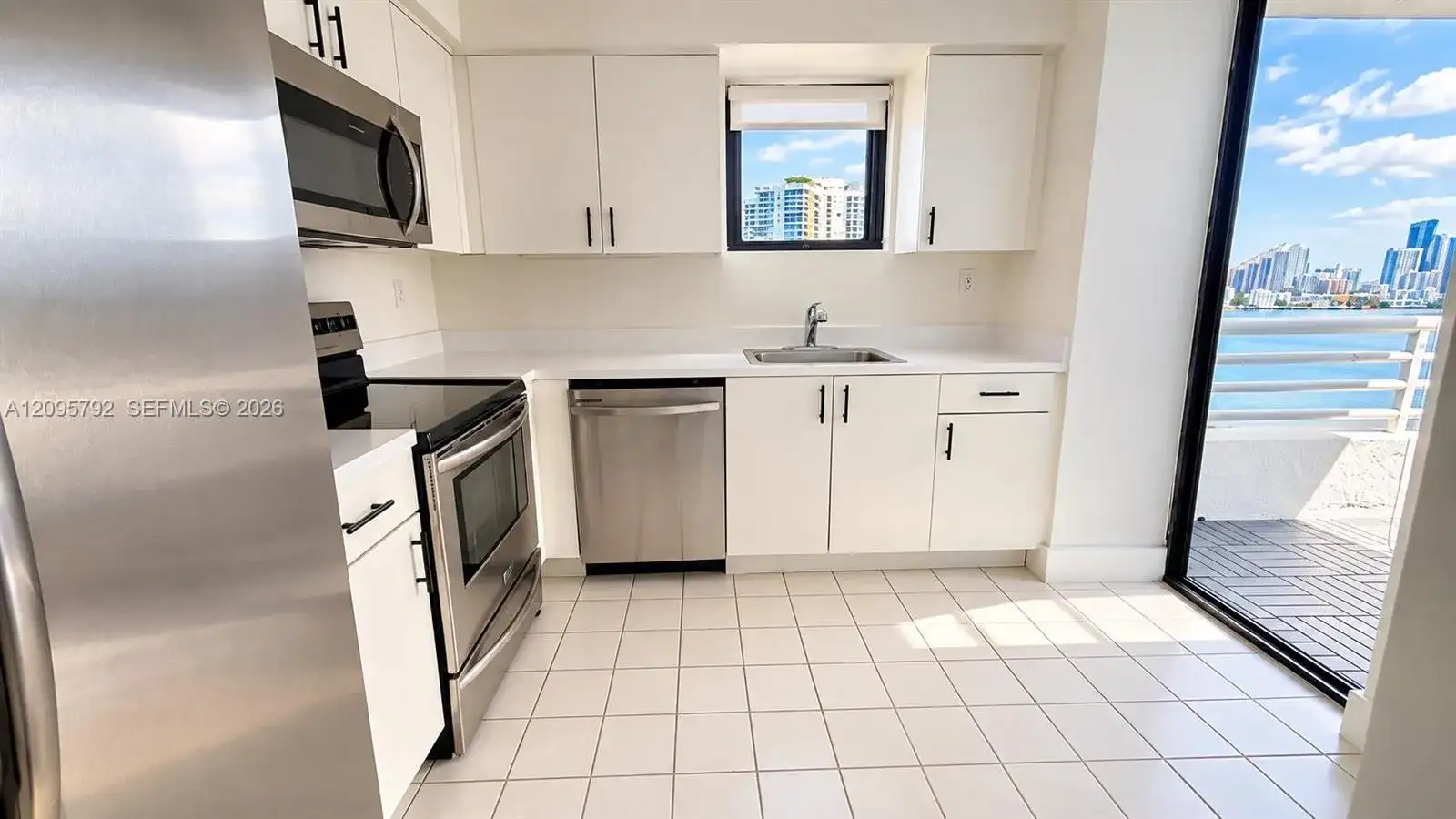 3300 NE 192nd St, Aventura FL 33180 photo 2