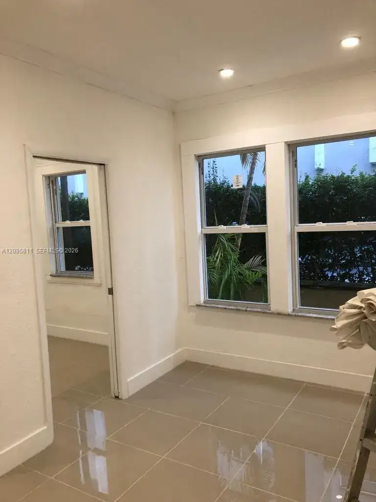126 Mendoza Ave # 3, Coral Gables FL 33134 photo 4