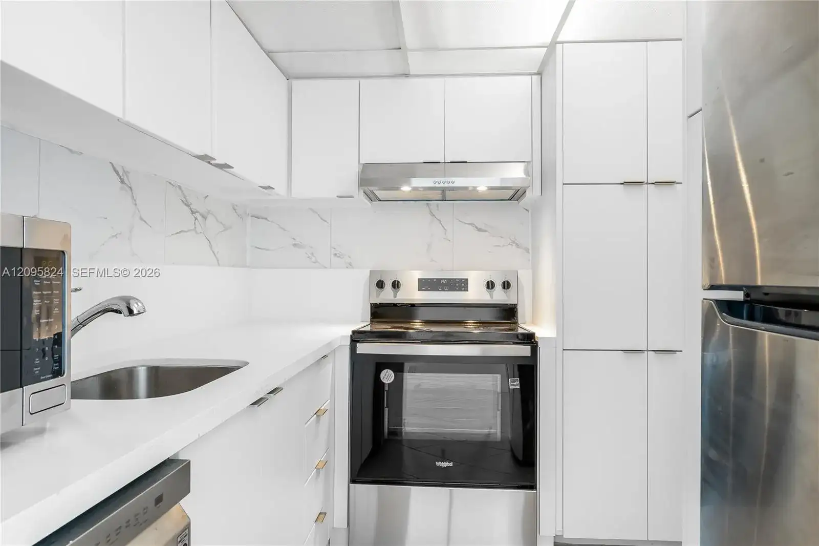1000 West Ave # 1008, Miami Beach FL 33139 photo 4