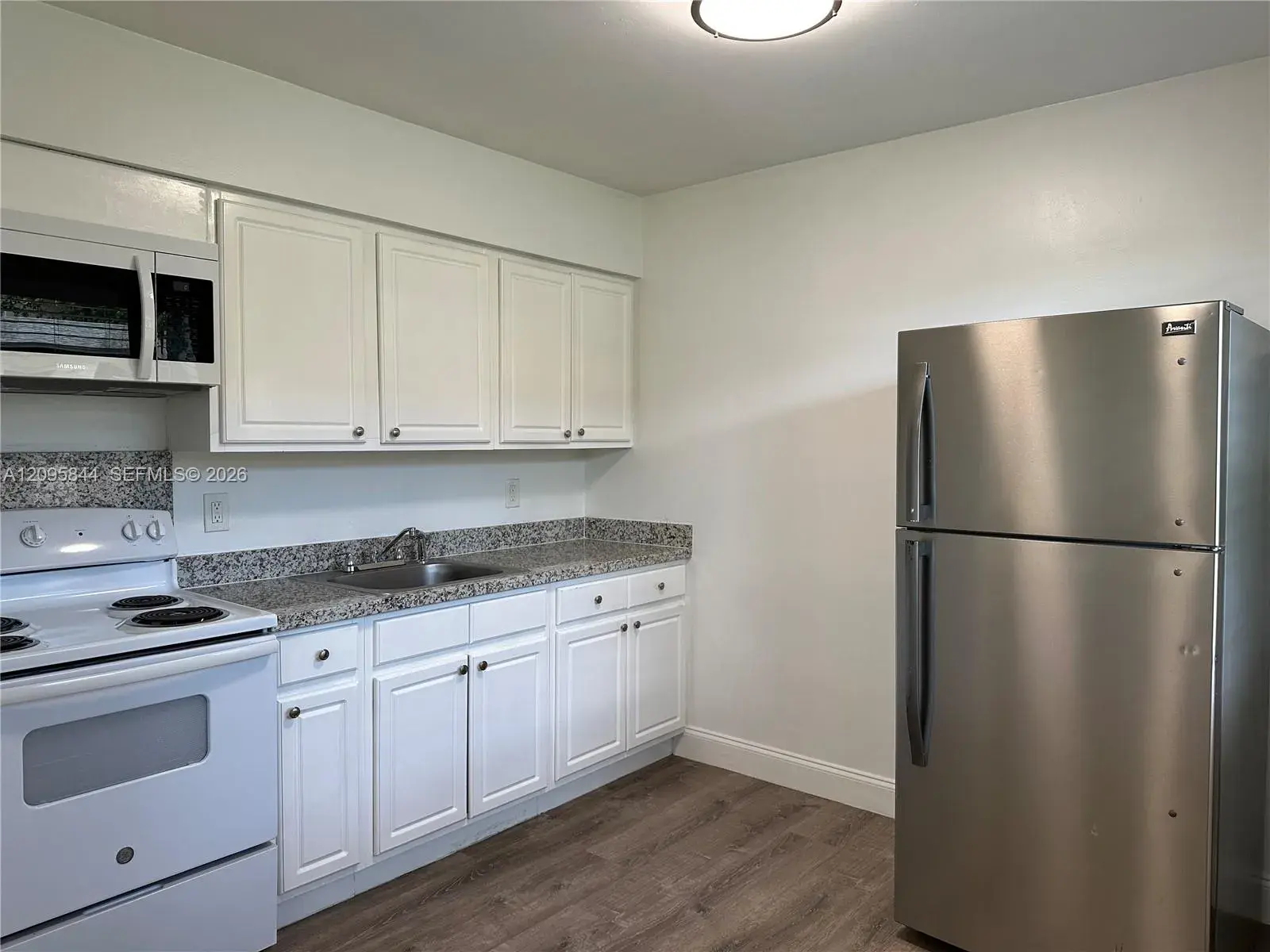 2309 Madison St # 8, Hollywood FL 33020