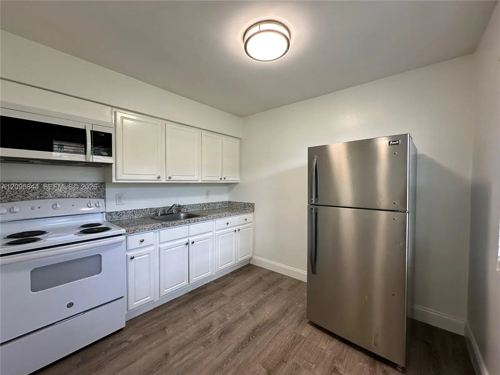 2309 Madison St # 8, Hollywood FL 33020