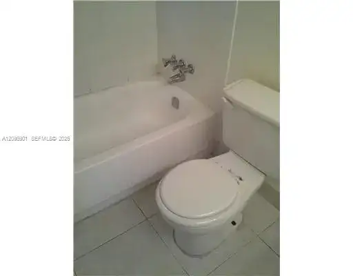 1801 S Treasure Dr # 419, North Bay Village FL 33141 photo 5