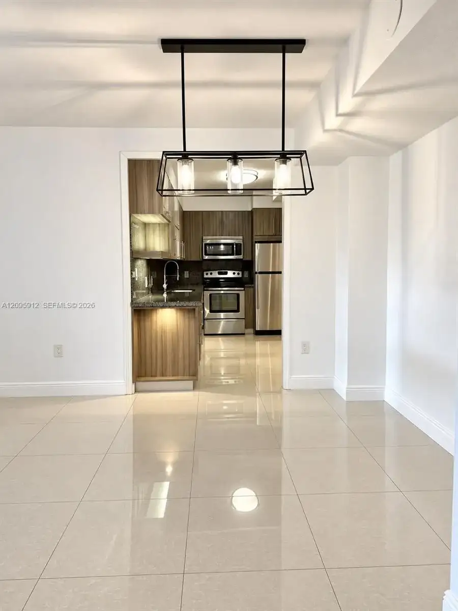 10185 Collins Ave # 203, Bal Harbour FL 33154 photo 2