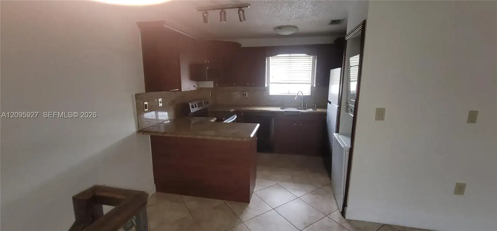 3254 W 70th St # 201, Hialeah FL 33018 photo 5