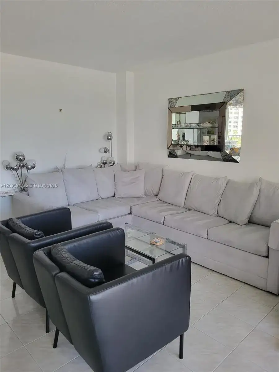 220 Kings Point Dr # 606, Sunny Isles Beach FL 33160 photo 4
