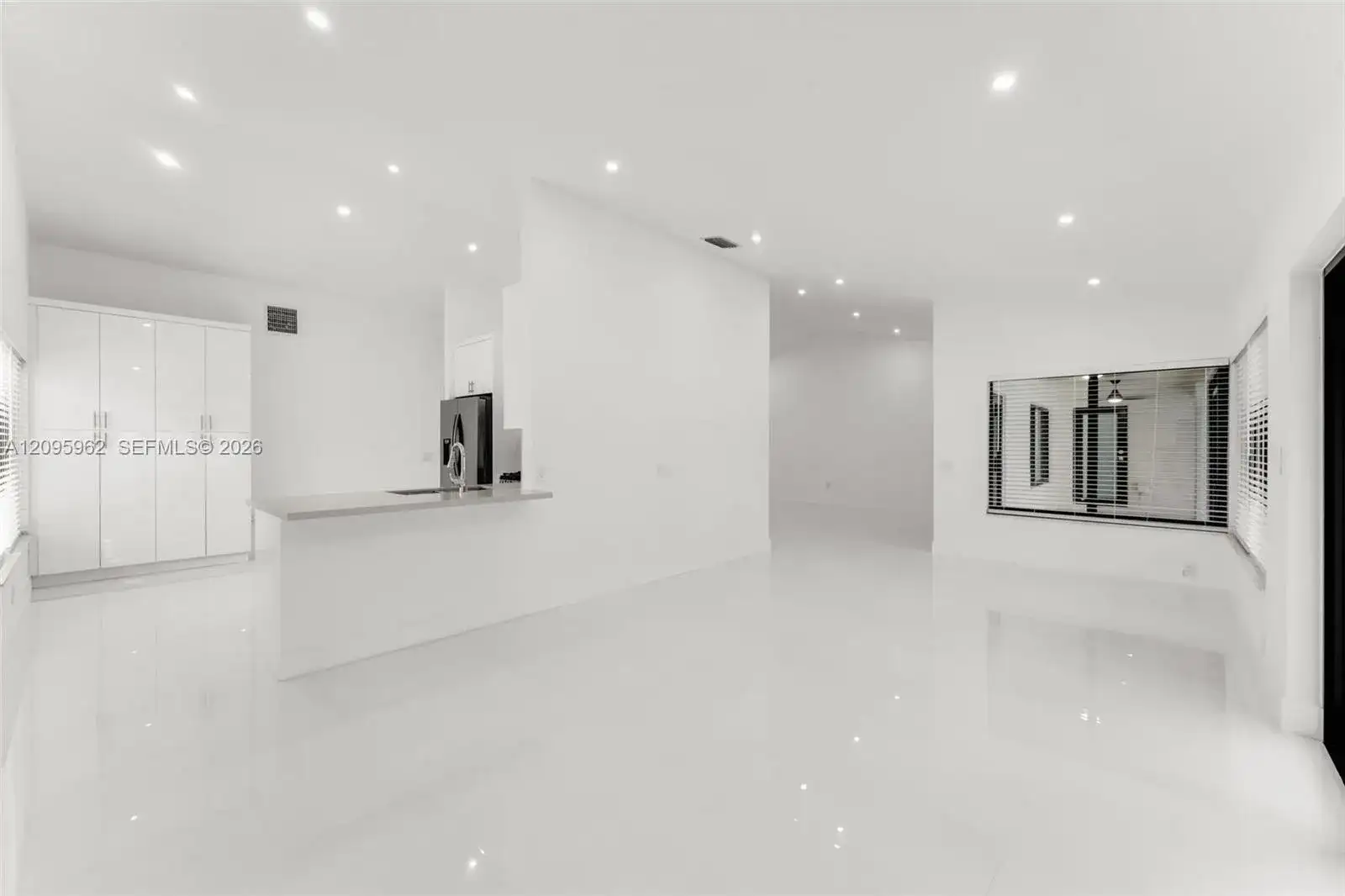 10480 SW 130th Ave, Miami FL 33186 photo 4