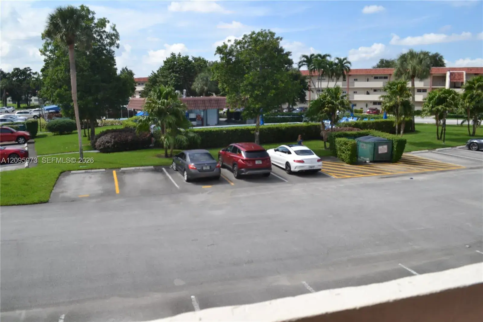 300 S Hollybrook Dr # 203, Pembroke Pines FL 33025