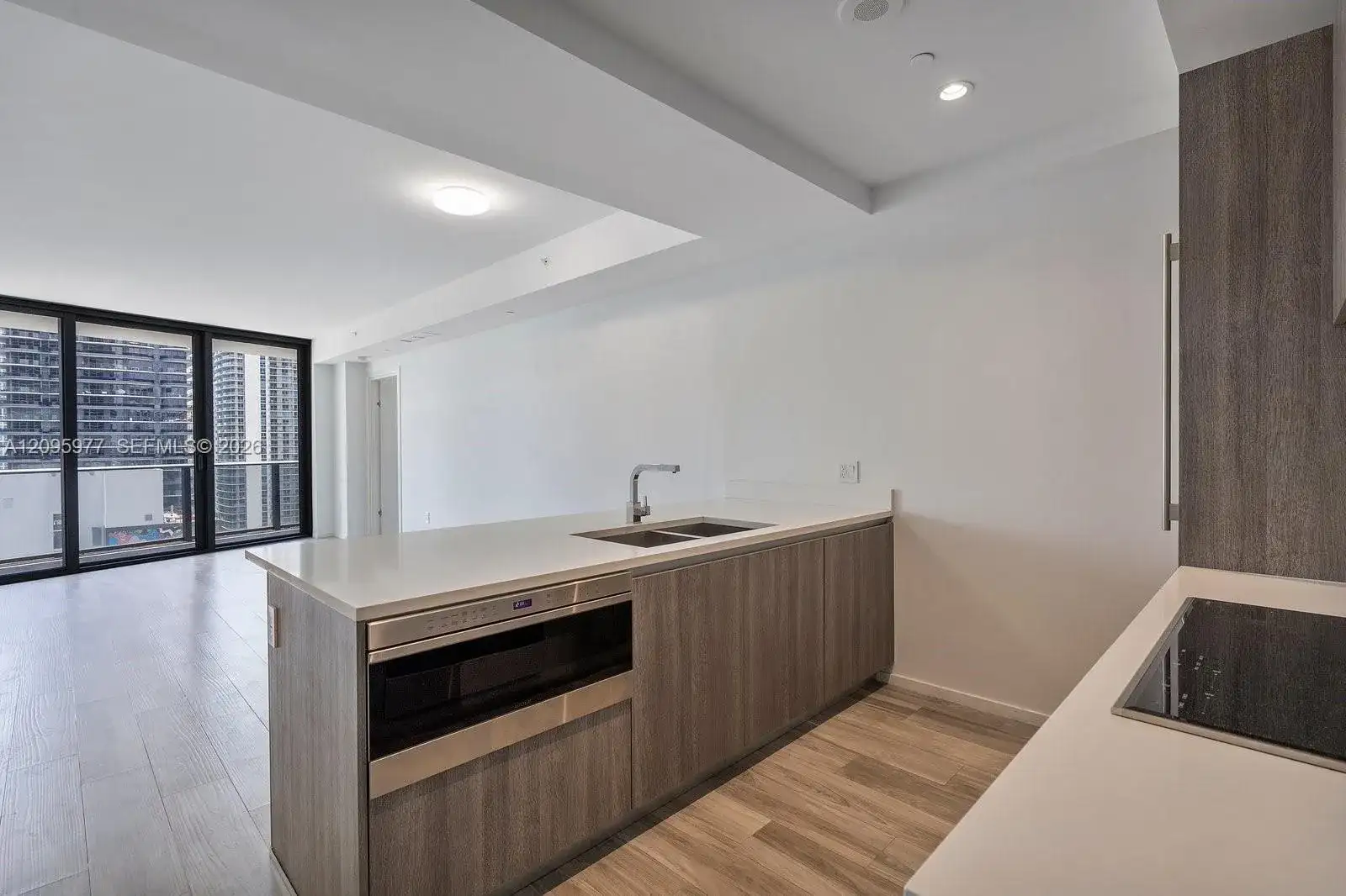 801 S Miami Ave # 2402, Miami FL 33130 photo 5