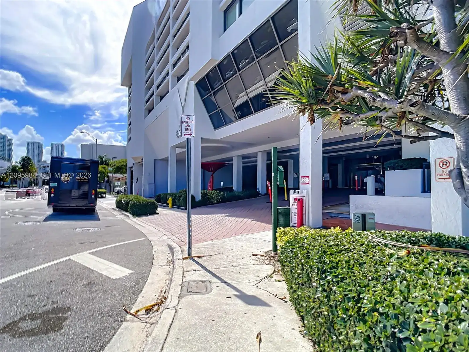 555 NE 15th St # 502, Miami FL 33132 photo 3