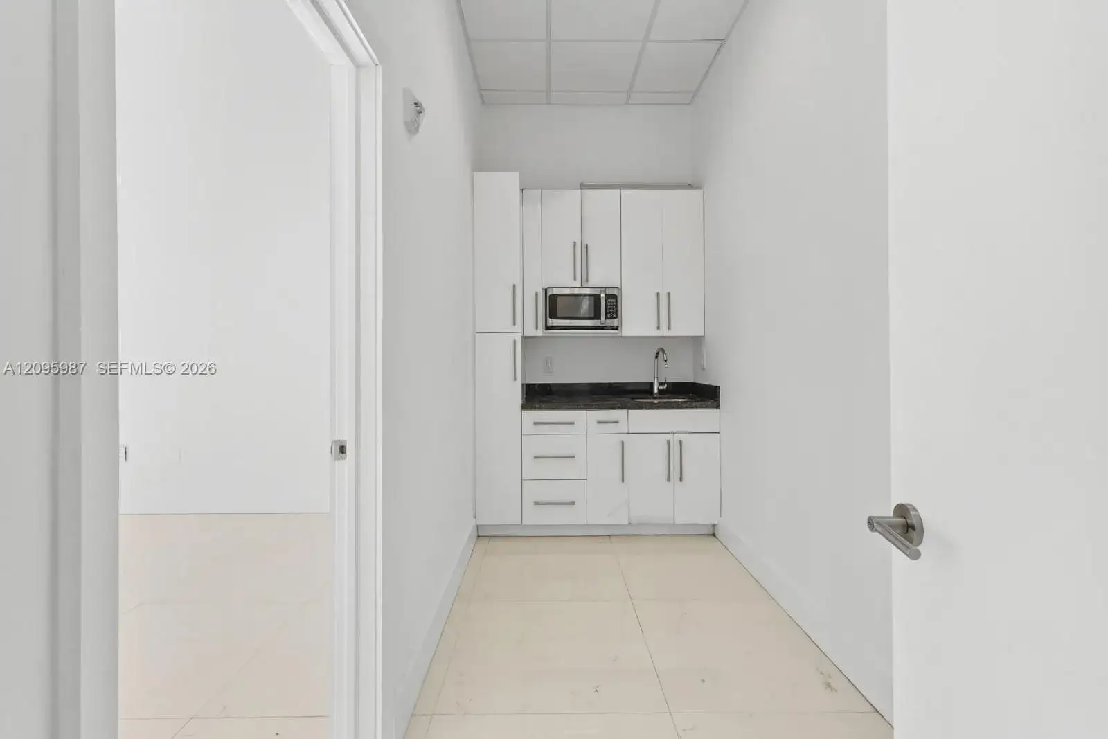 19370 Collins Ave # 3, Sunny Isles Beach FL 33160 photo 4