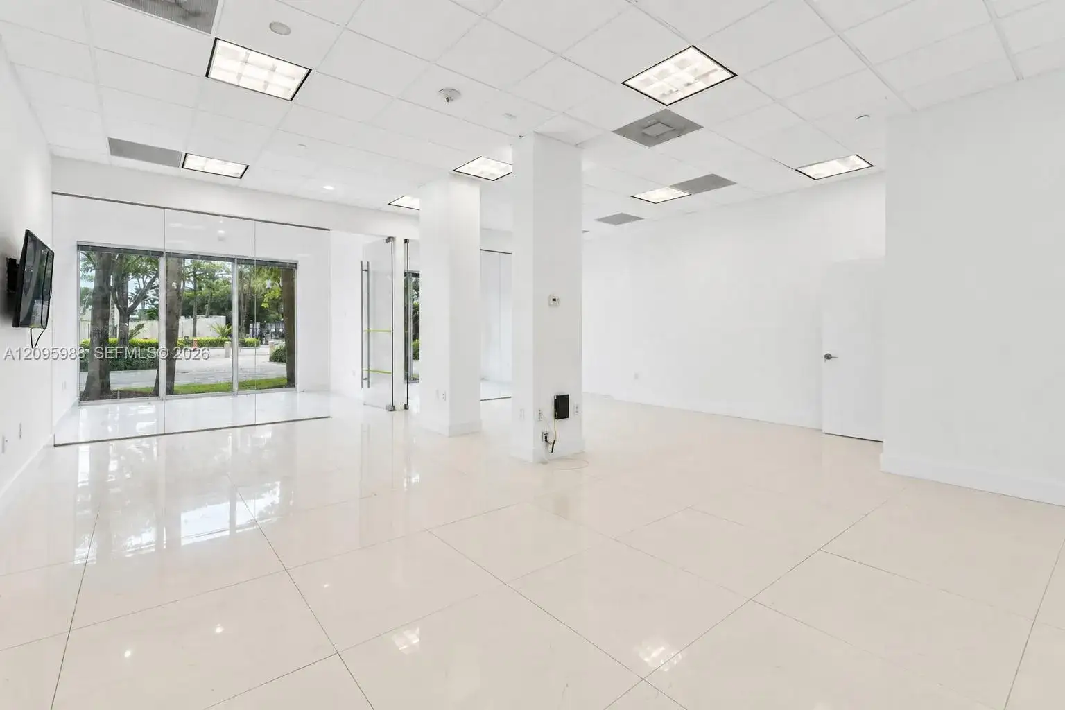 19370 Collins Ave # 3, Sunny Isles Beach FL 33160
