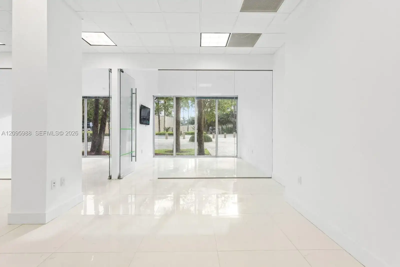 19370 Collins Ave # 3, Sunny Isles Beach FL 33160 photo 3