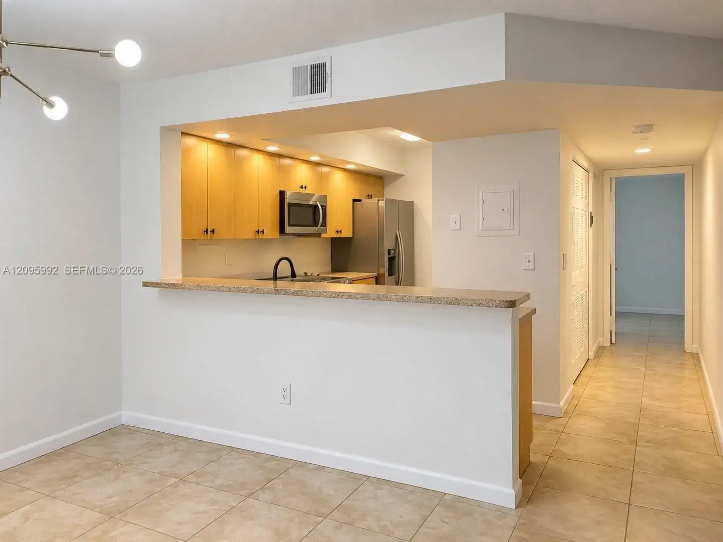 18870 NW 57th Ave # 202, Hialeah FL 33015 photo 2