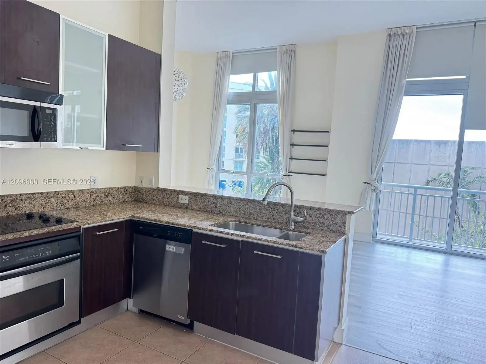 9055 SW 73rd Ct # 308, Miami FL 33156 photo 2