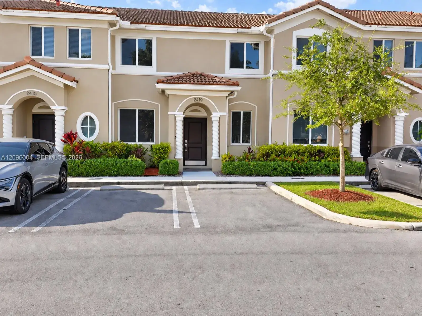 2419 SE 11th St, Homestead FL 33035