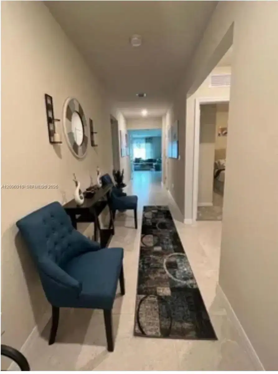 3158 Poinciana St, Fort Lauderdale FL 33311 photo 2