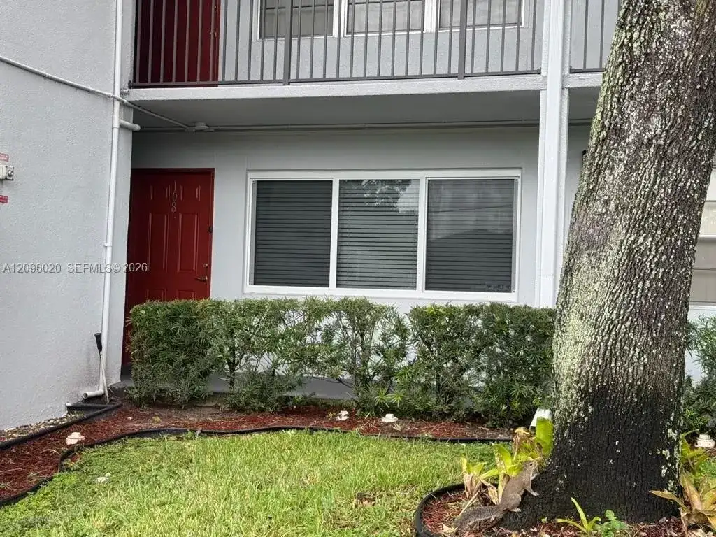 1401 SW 135th Ter # 108H, Pembroke Pines FL 33027 photo 2