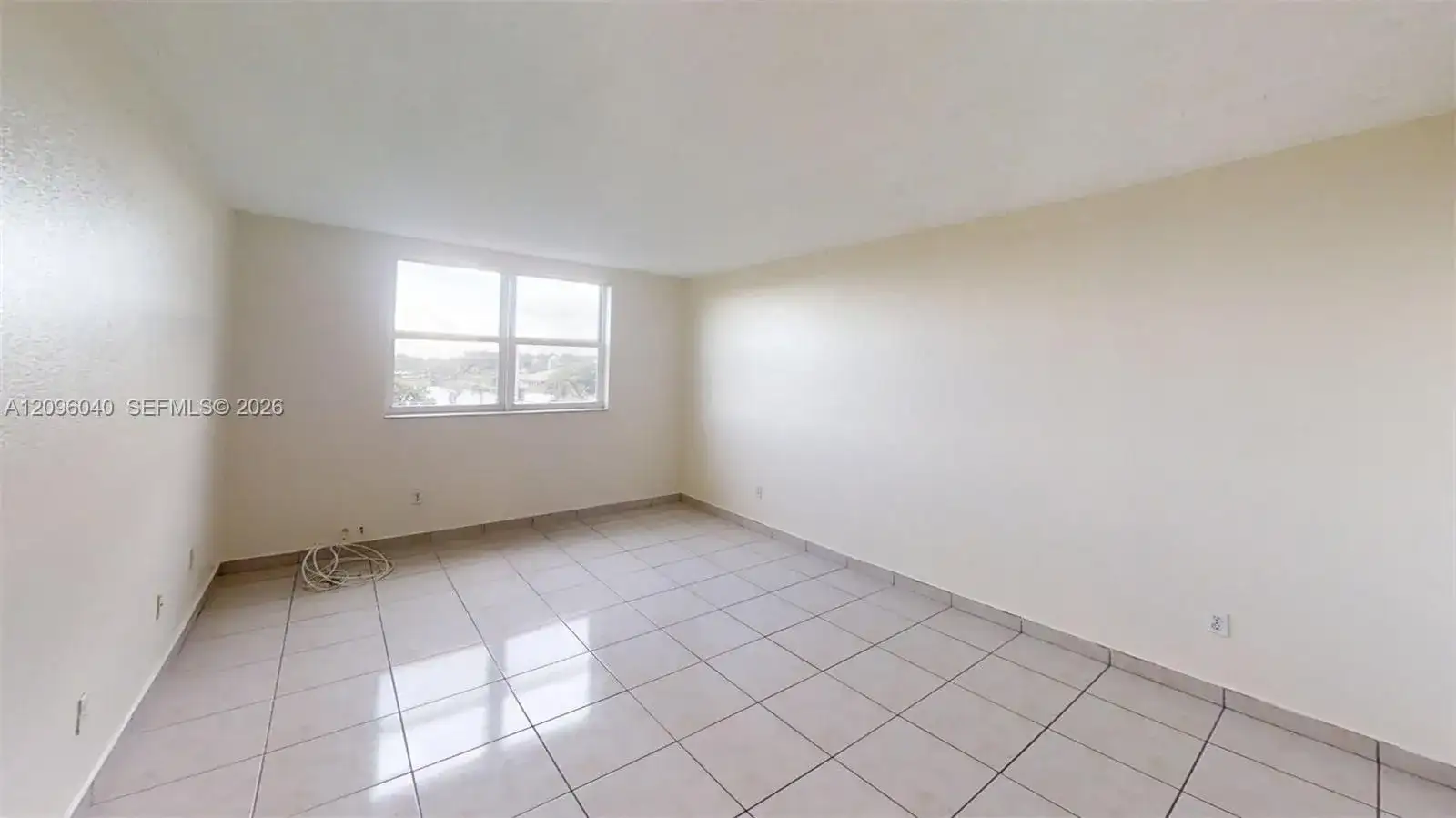 606 W 81st St # 407, Hialeah FL 33014 photo 5