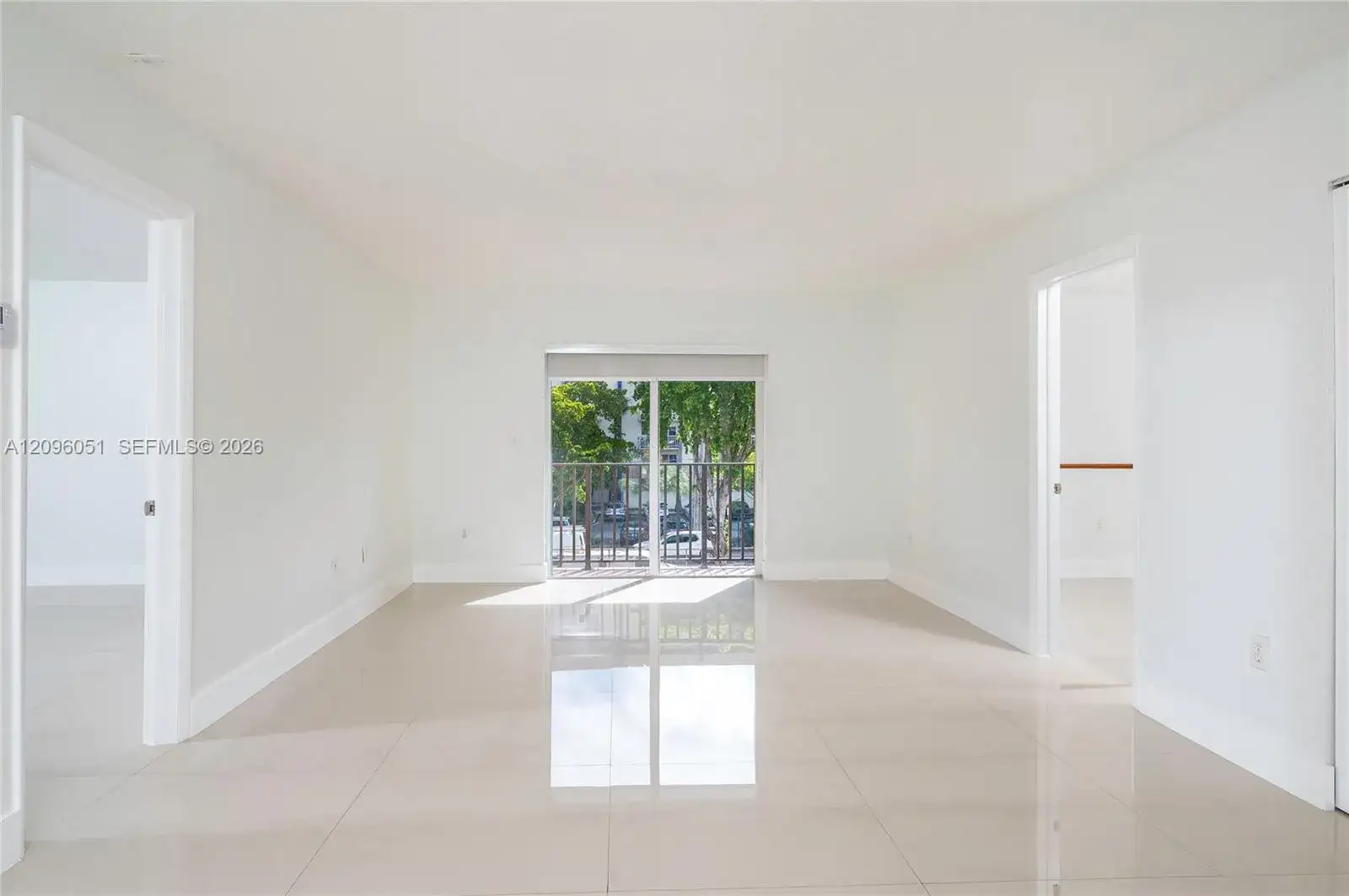 4709 NW 7th St # 9, Miami FL 33126 photo 2