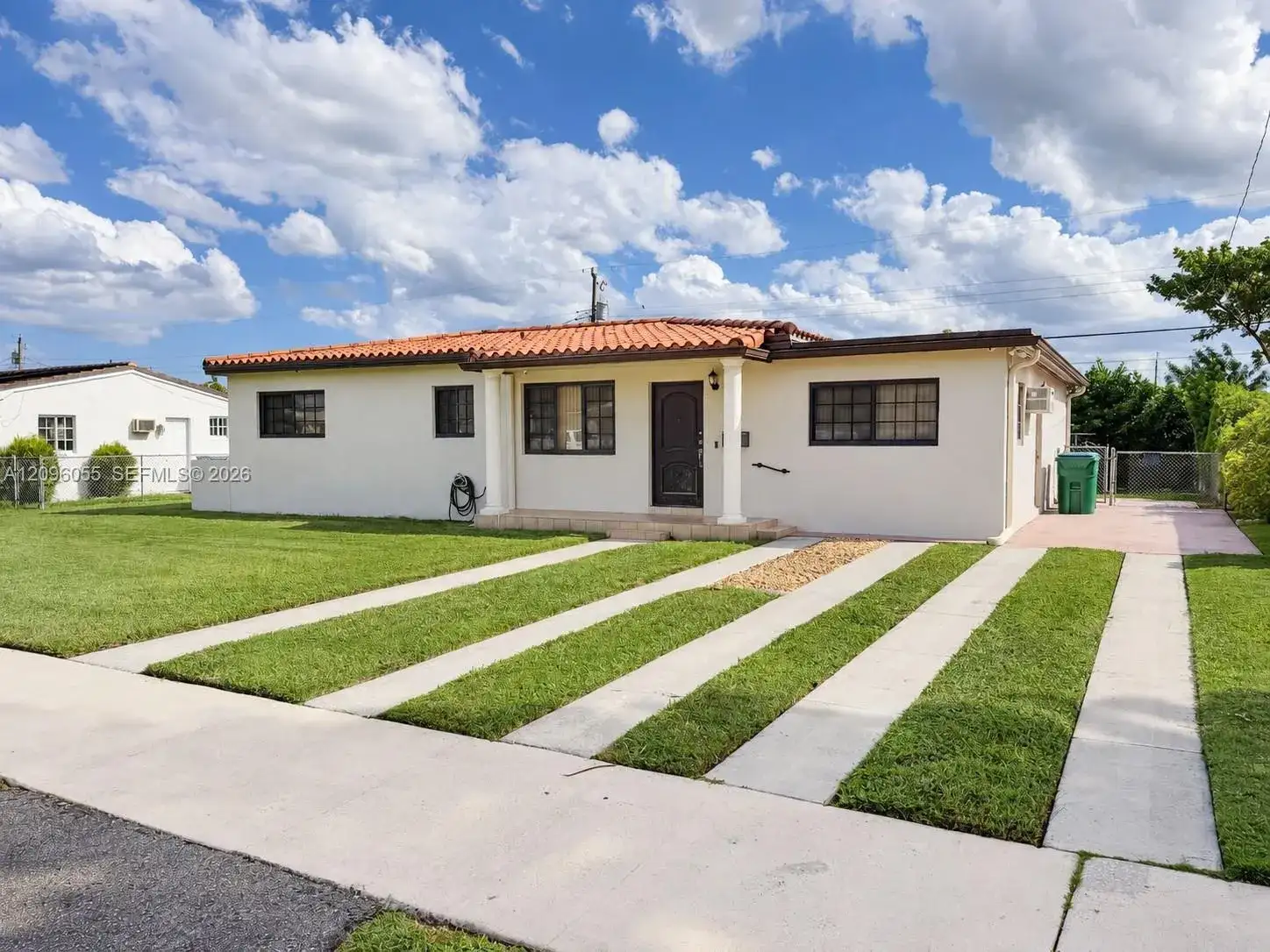 7960 SW 36th Ter, Miami FL 33155 photo 2