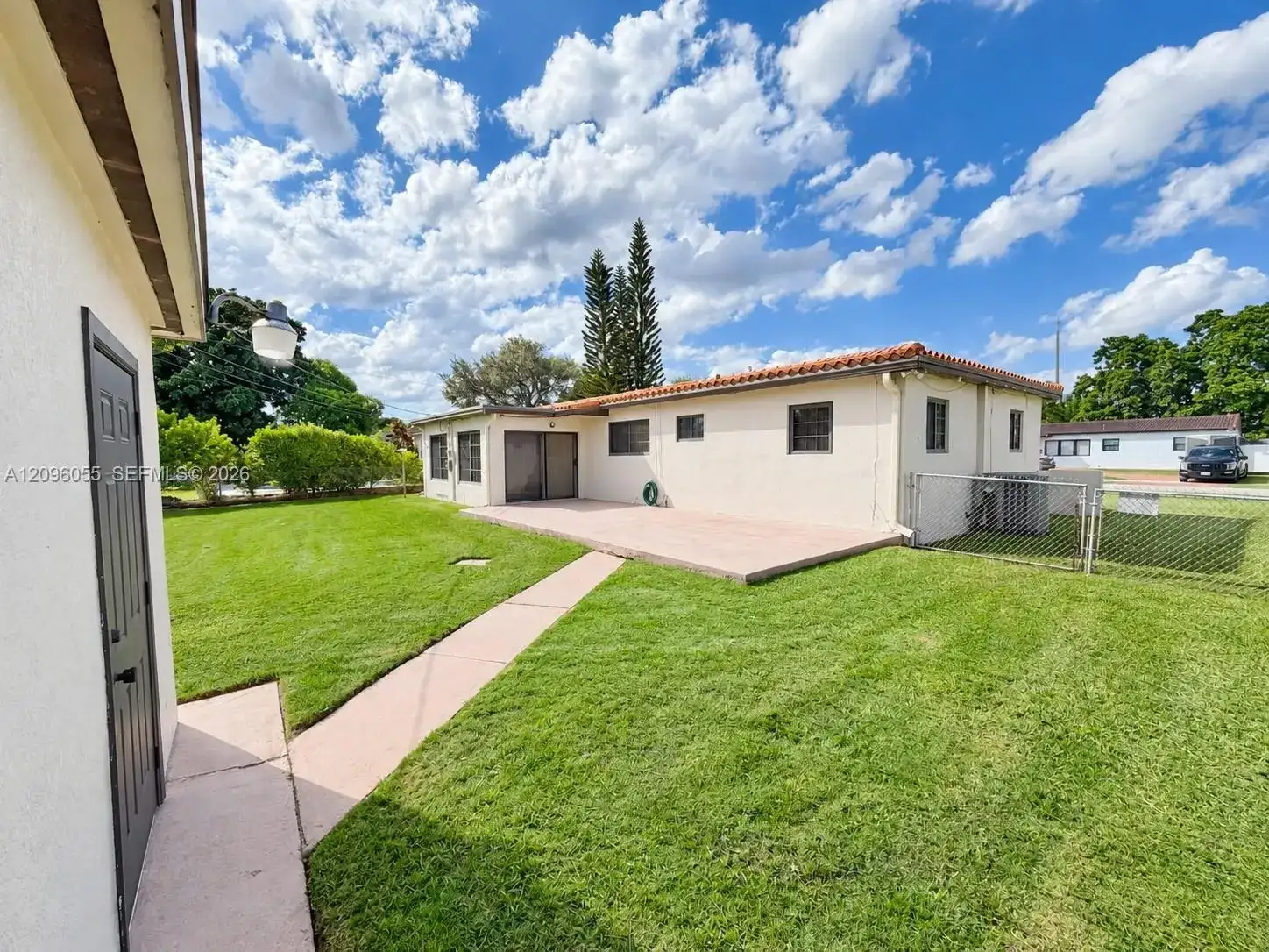 7960 SW 36th Ter, Miami FL 33155 photo 4
