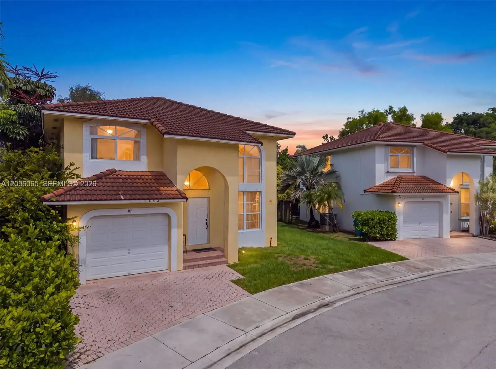 417 Kelly Ln, Weston FL 33326
