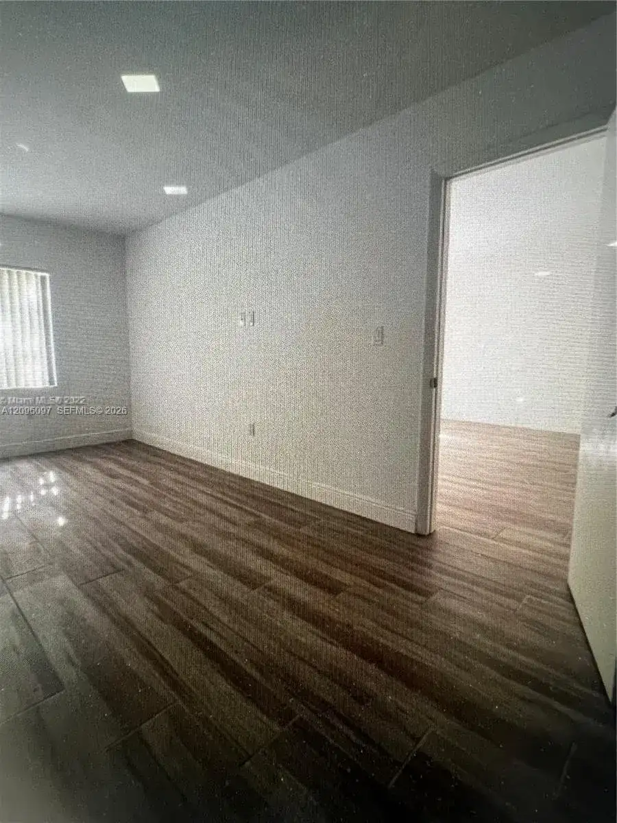 2640 NE 135th St # 218, North Miami FL 33181 photo 4