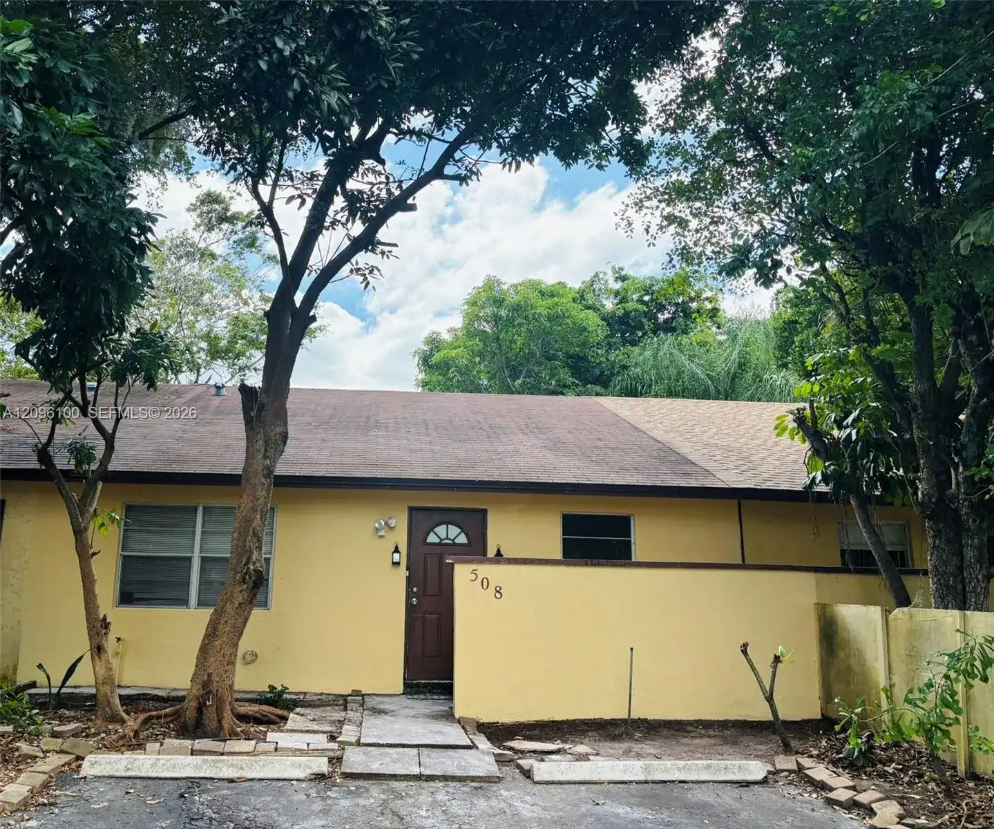 508 NW 43rd Pl, Deerfield Beach FL 33064