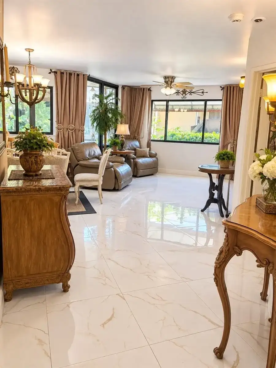 15555 N Miami Lakeway N # 106, Miami Lakes FL 33014